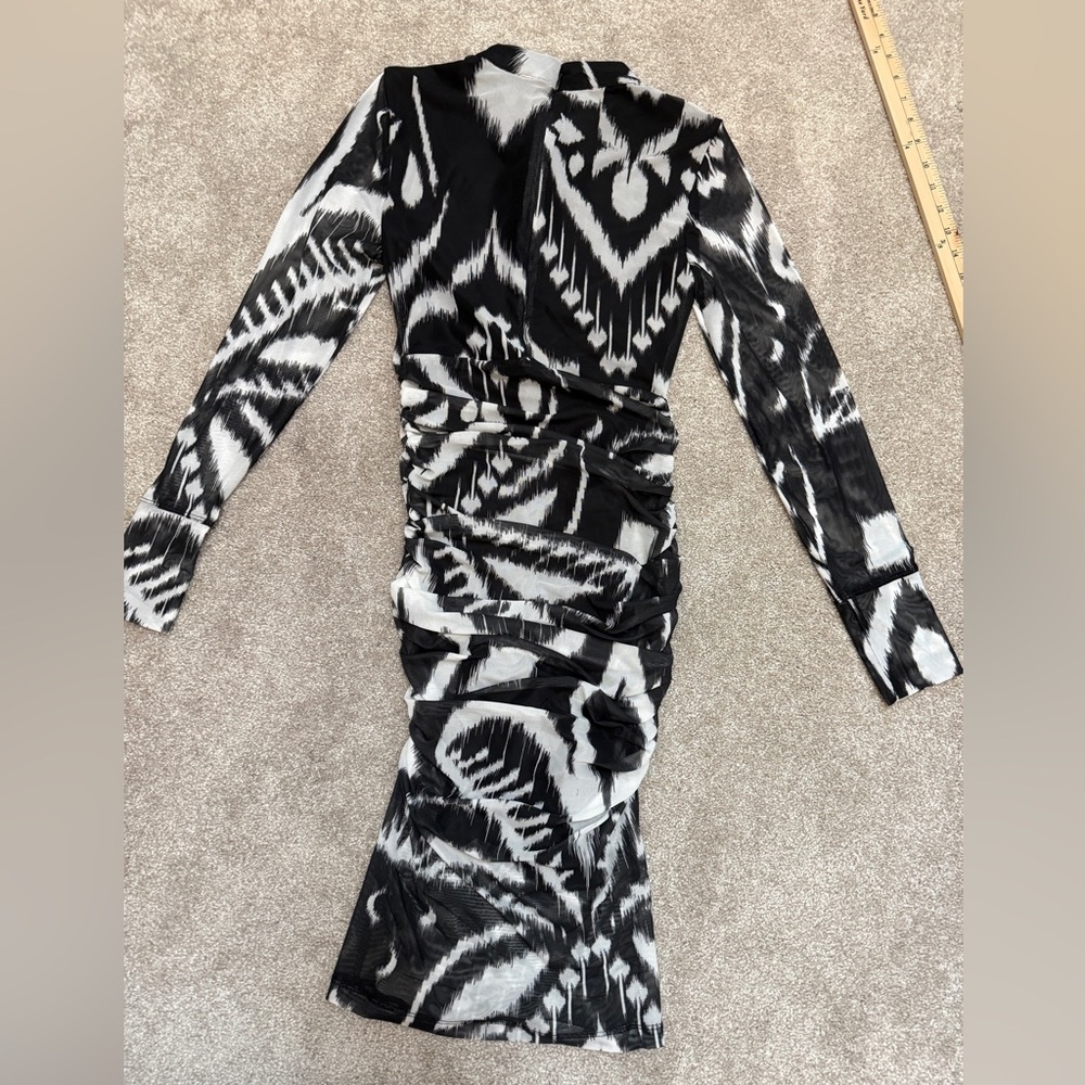 Farm Rio Ikat Ruched Tulle Midi-Dress - size XSmall - NWT - Picture 12 of 14